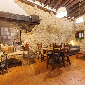  Apartment Bravissimo 1593, Medieval Charm